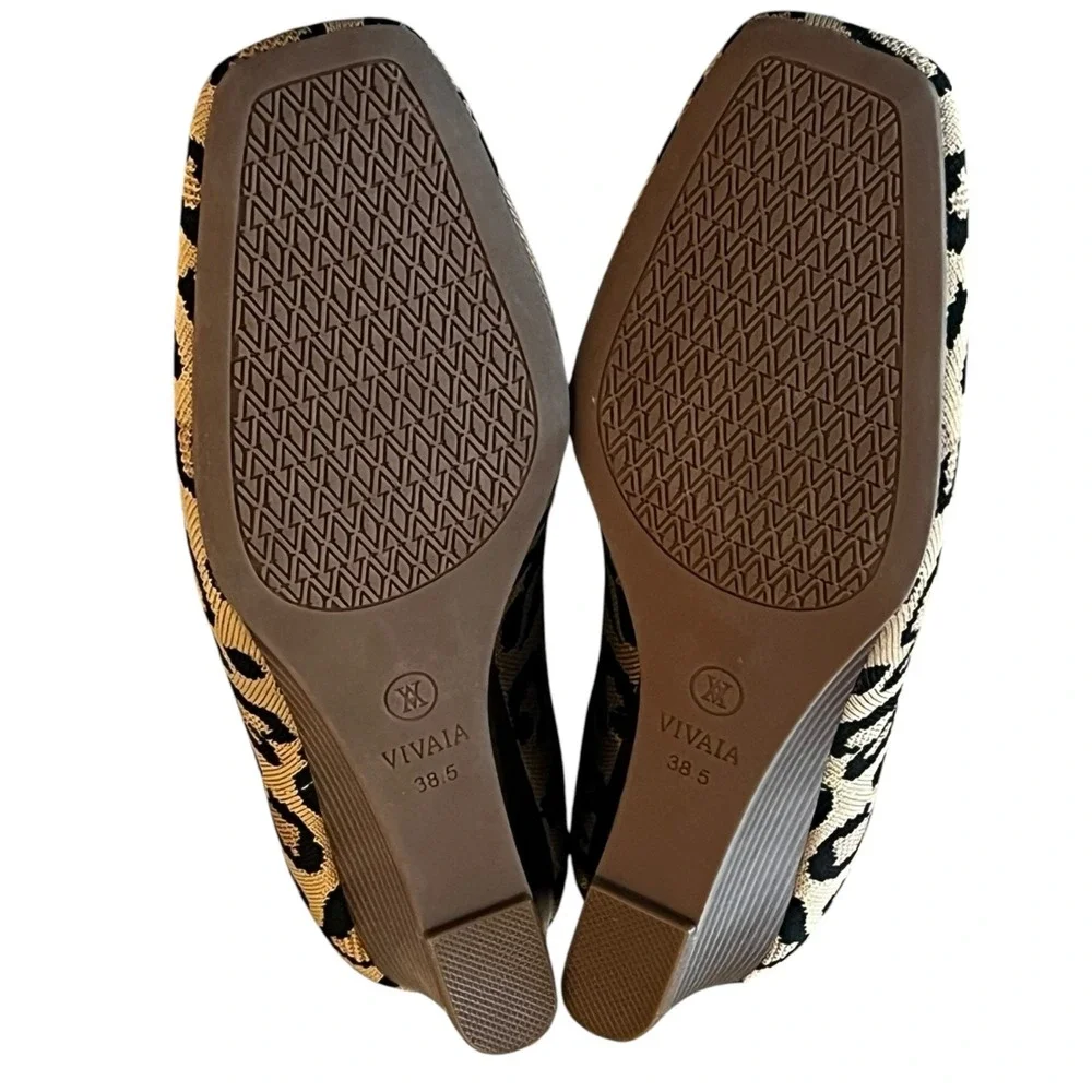 NWOT Vivaia Margot Square Toe Wedge Shoes Womens‎ 38.5 Leopard Knit